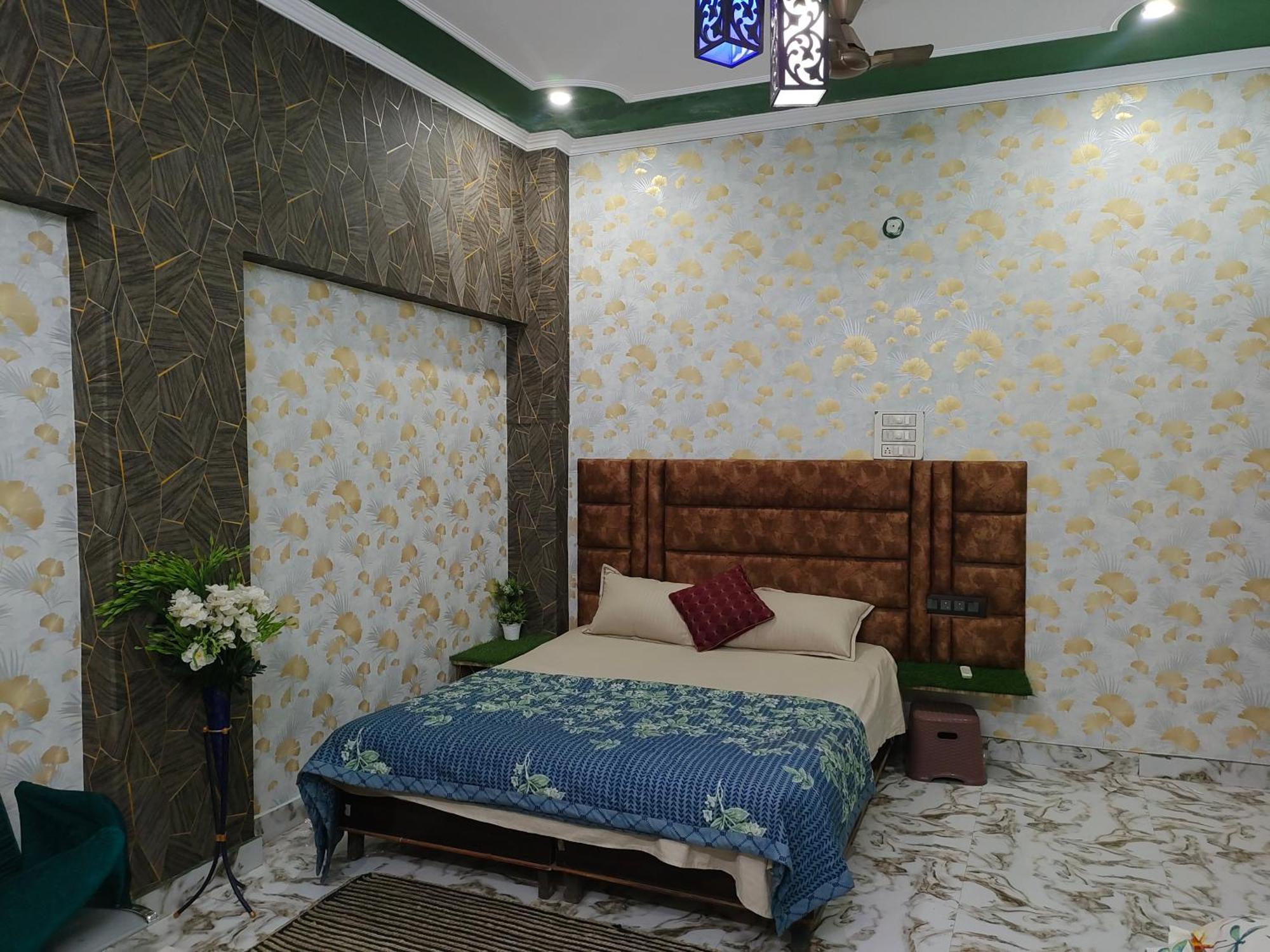 Banarasiya Stay Walking Distance To Banaras Railway Station Bénarès Extérieur photo